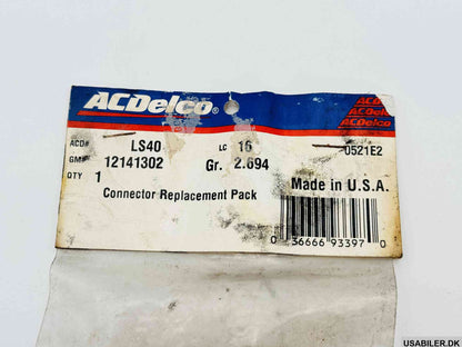 GM 12141302 Socket,Stop & Tail Lamp