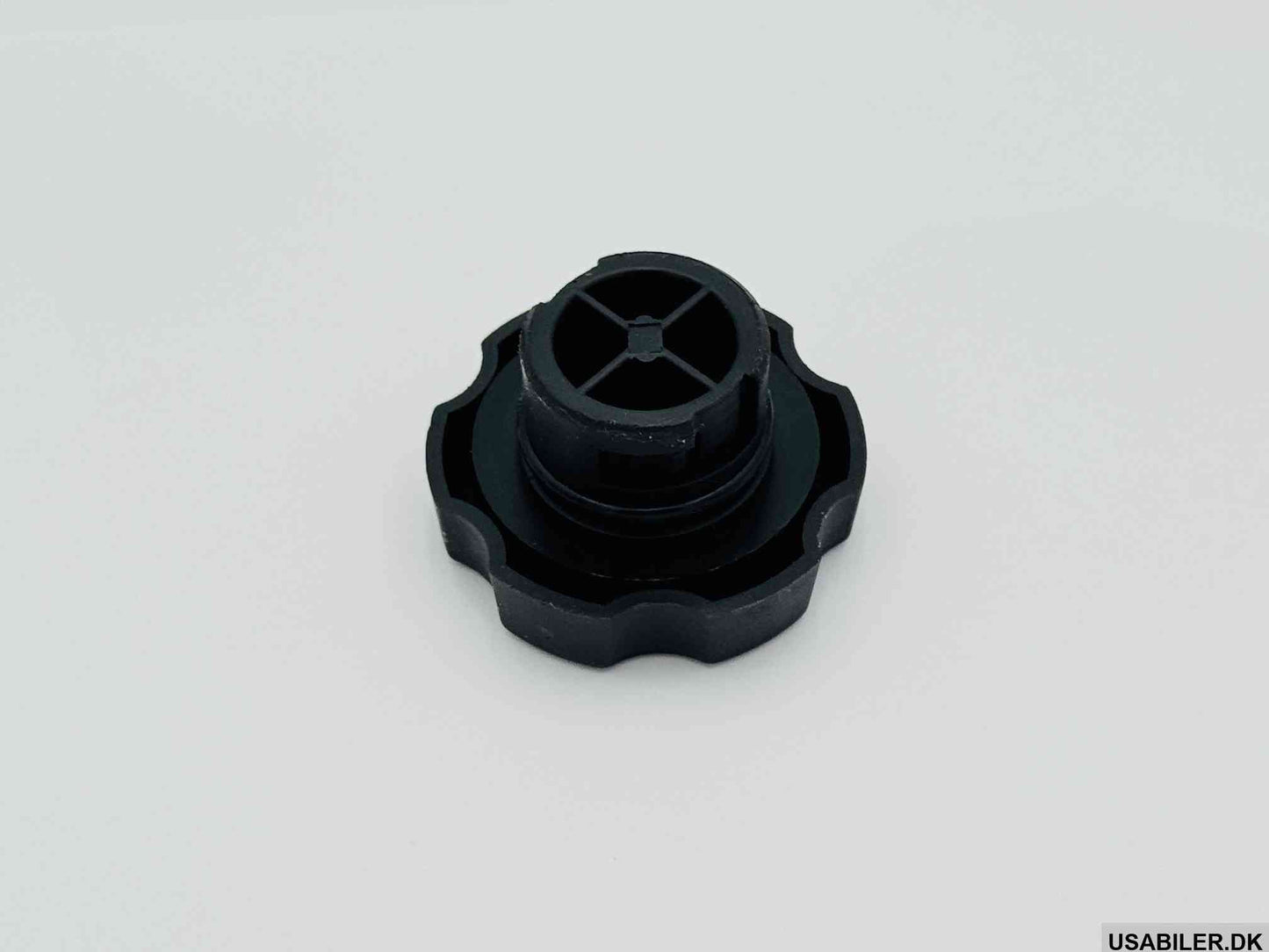 GM 12574265 Cap, Oil Filler