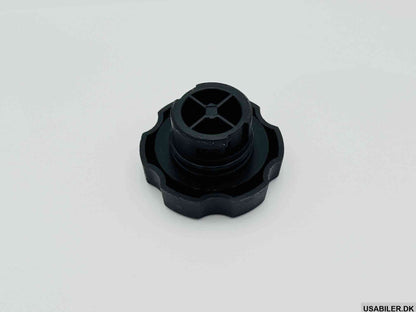 GM 12574265 Cap, Oil Filler