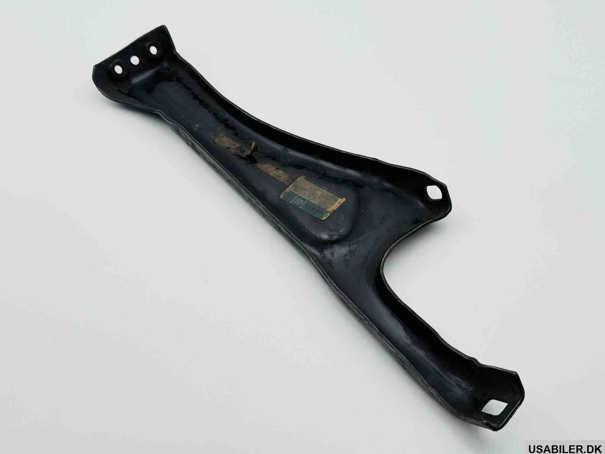 GM 14045515 Bumper Fender Brace