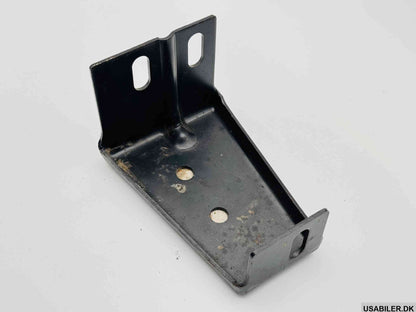 GM 15025435 Bracket Bumper / Fascia Mounting