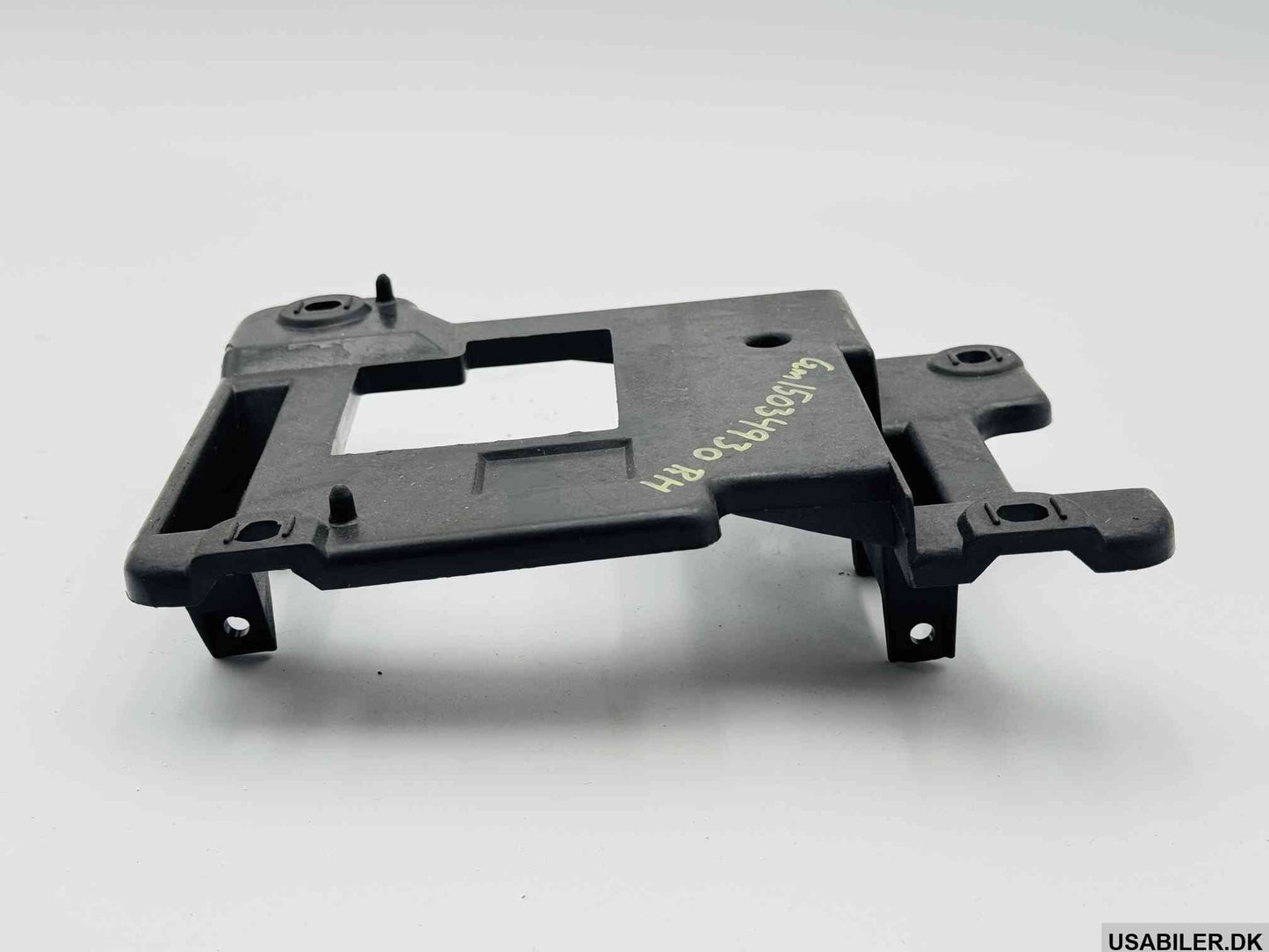 GM 15034930 Capsule / Headlamp / Fog Lamp Headlamp