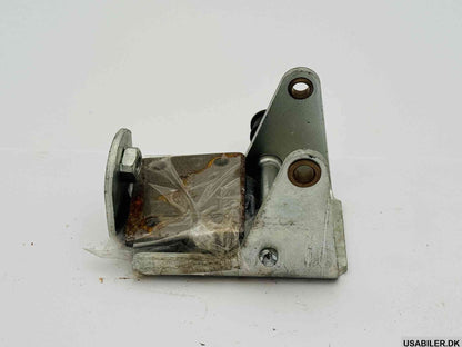 GM 15536615 Hinge Unit, Side Front Door Lower (Lh) (Body Half)