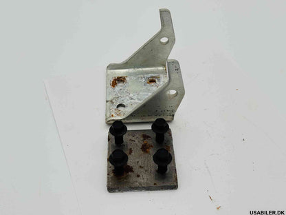 GM 15536617 Hinge Unit, Side Front Door Upper (Lh/Rh) (Door Half)