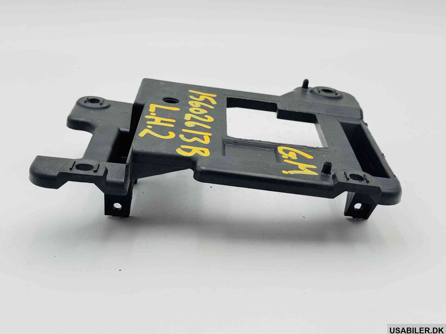 GM 15602613 Capsule / Headlamp / Fog Lamp Headlamp