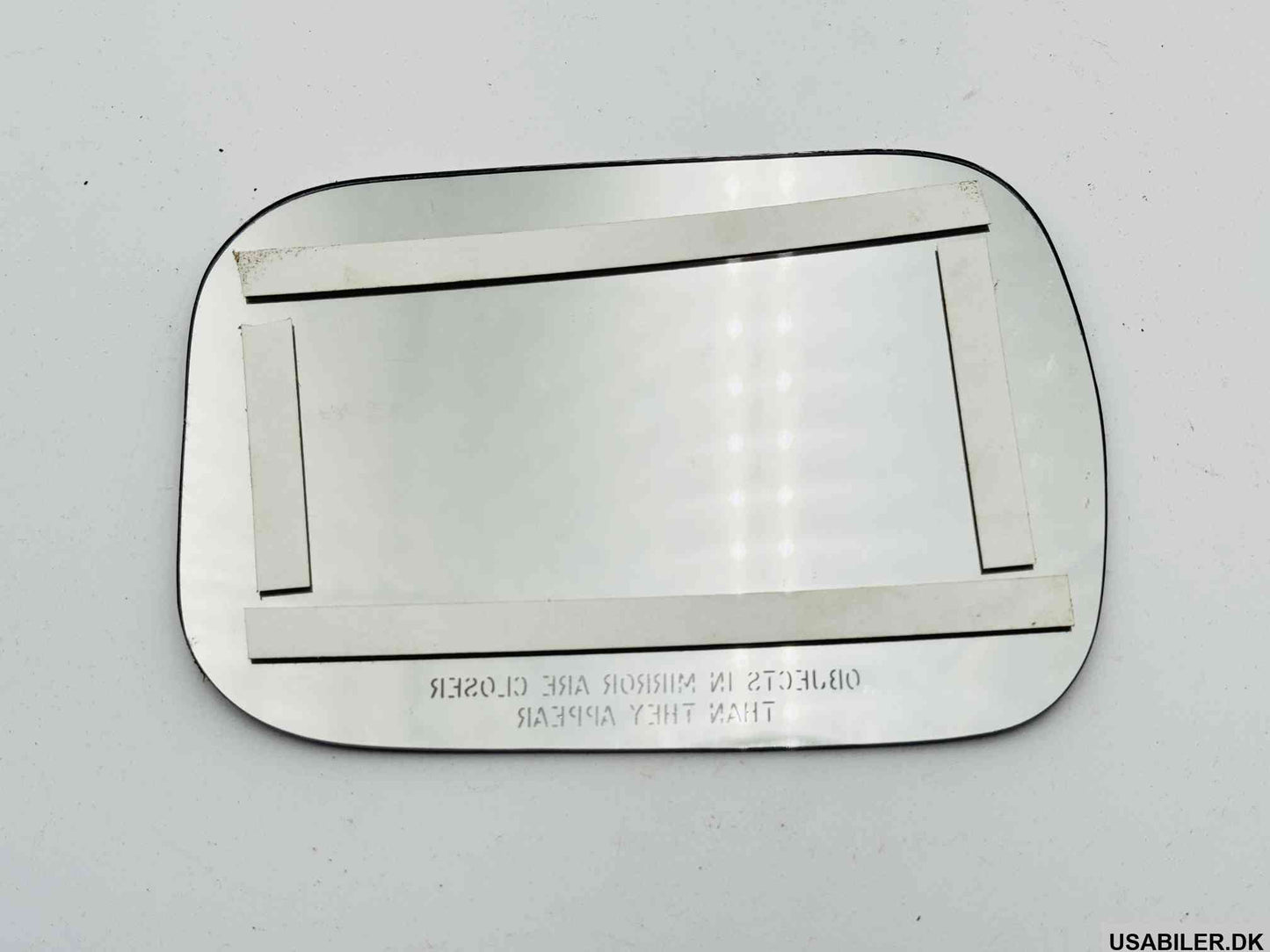 GM 15635578 Glass, Mirror, Passenger Side