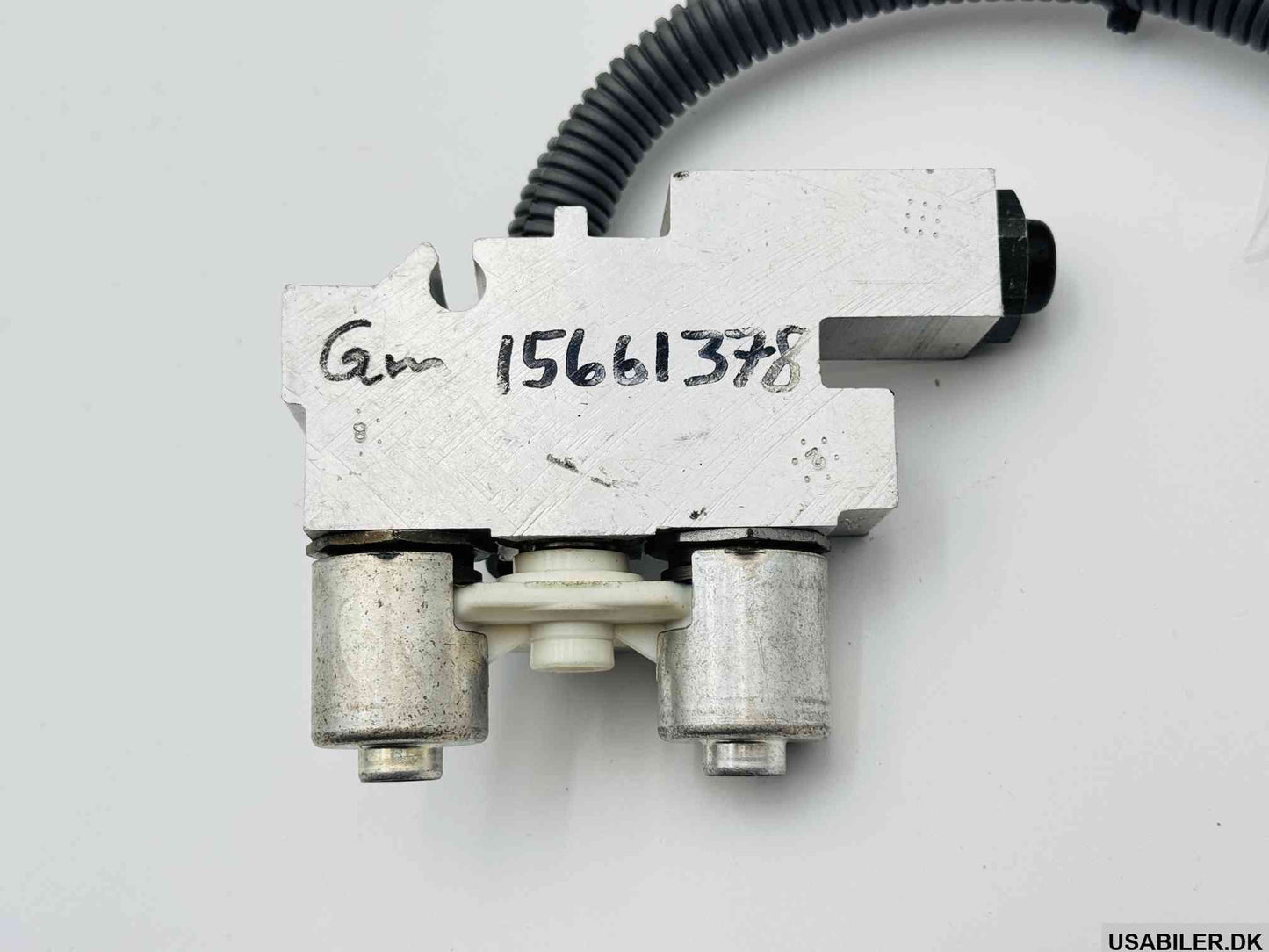 GM 15661378 Valve, Pressure Differential (Anti, Lock Pressure Valve)