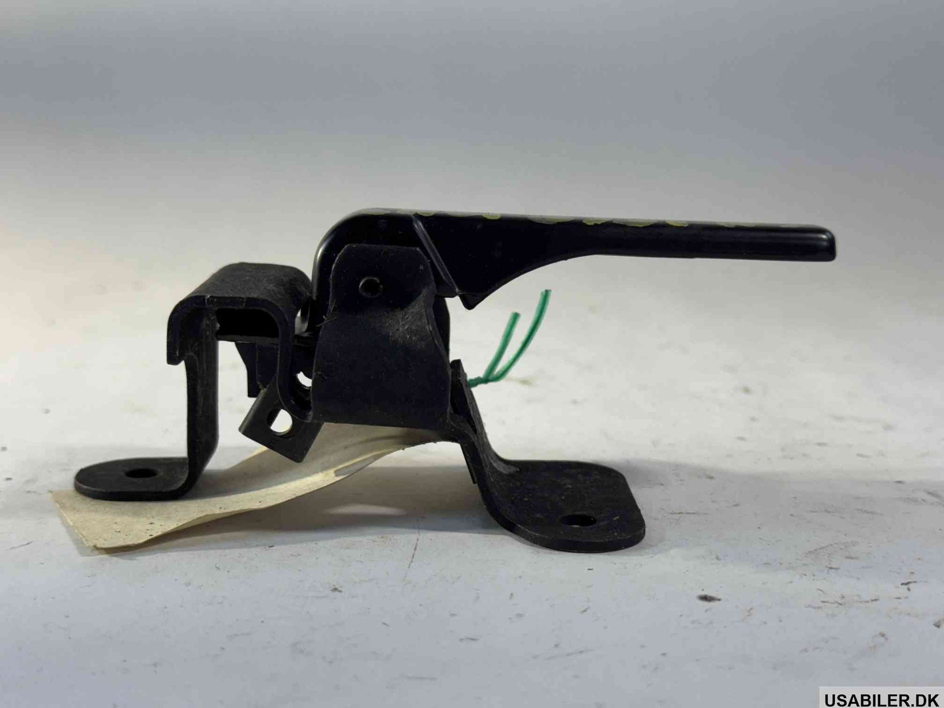 GM 15681943 Control Assembly, Front Side Door Lock, Left