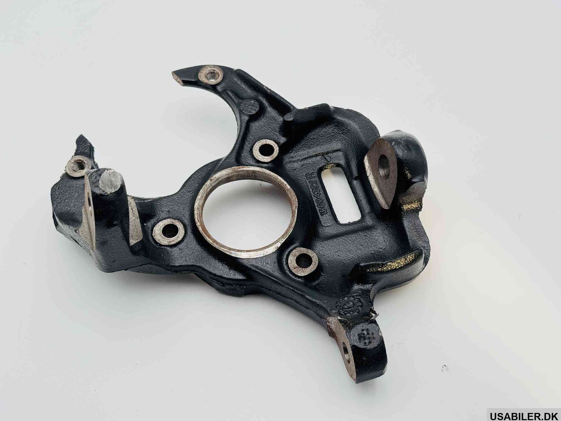GM 15684320 Steering Knuckle