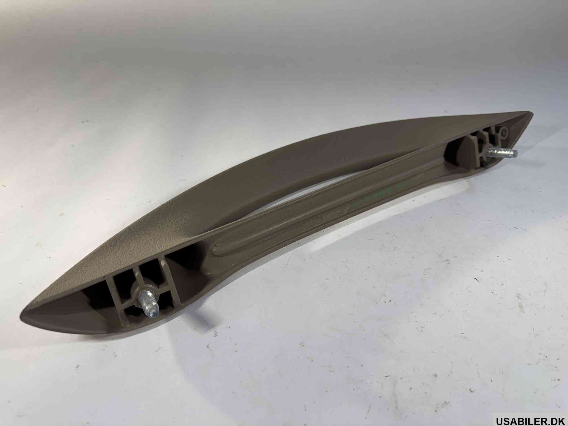 GM 15757561 Handle Assembly, Instrument Panel Asst 