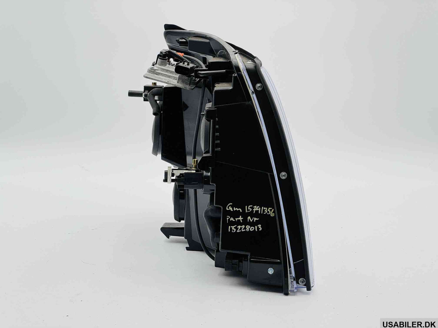 GM 15791356 Headlamp 