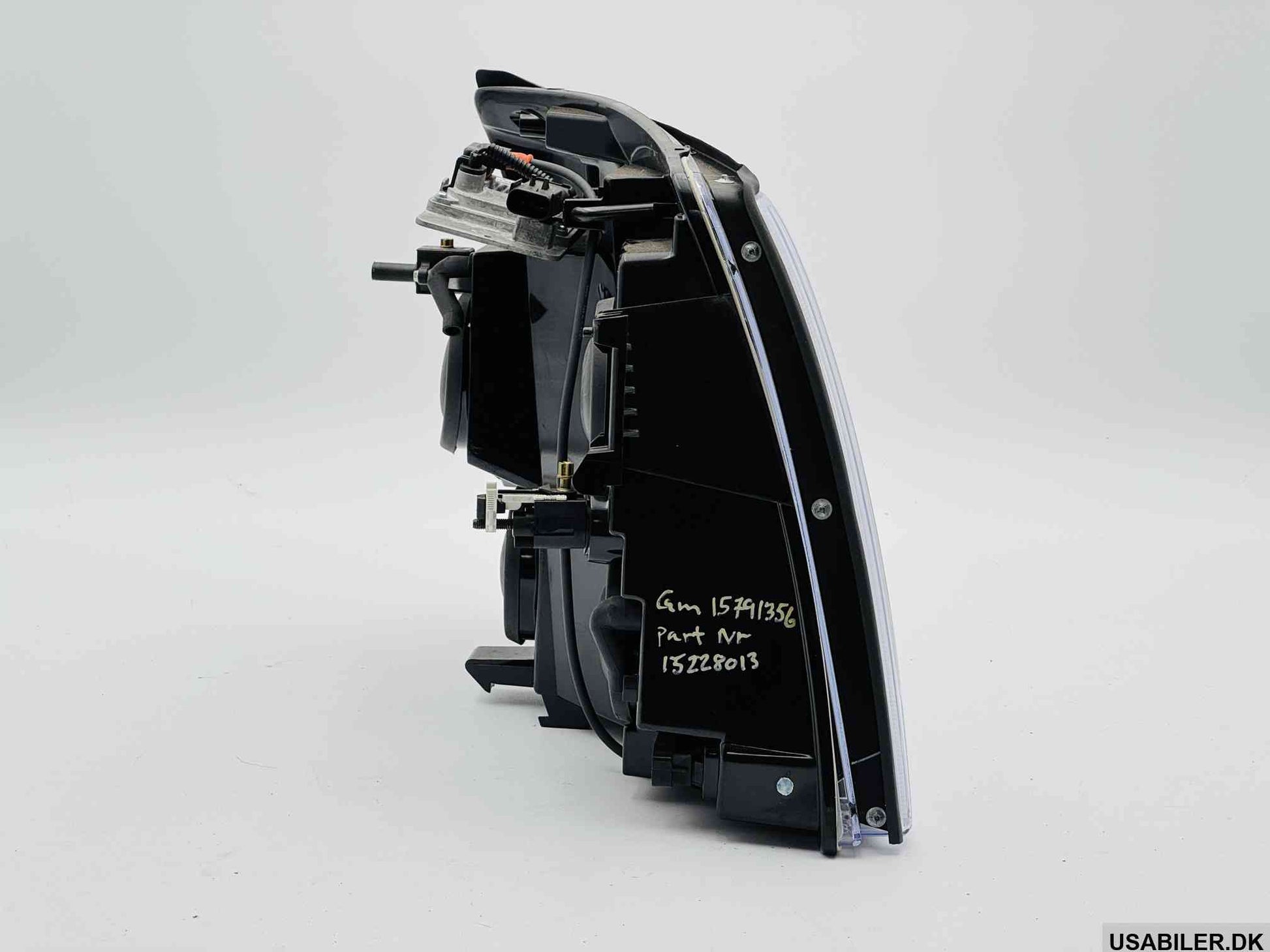 GM 15791356 Headlamp 