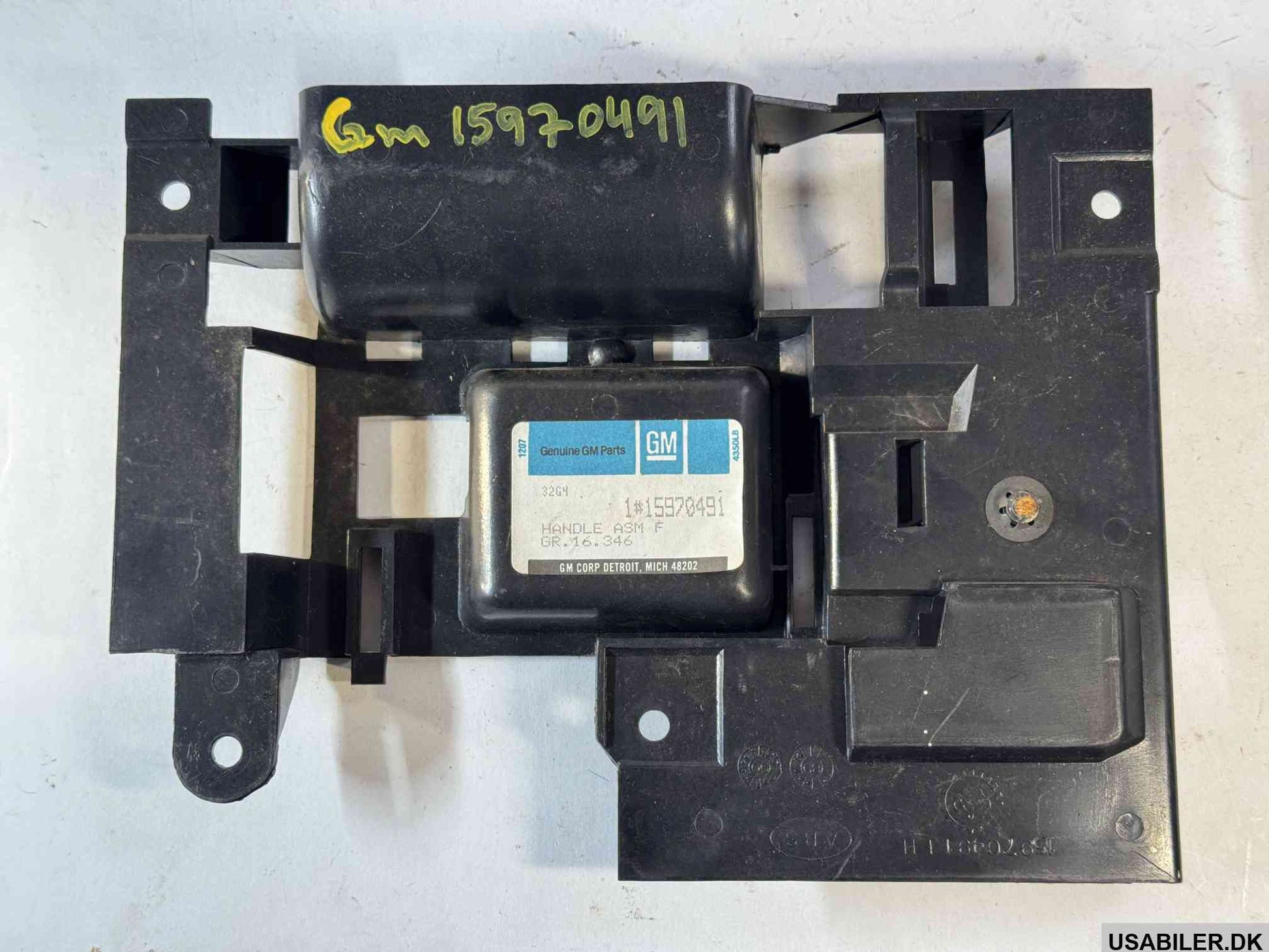 GM 15970491 Bezel Asm,Front Side Door Inside Handle