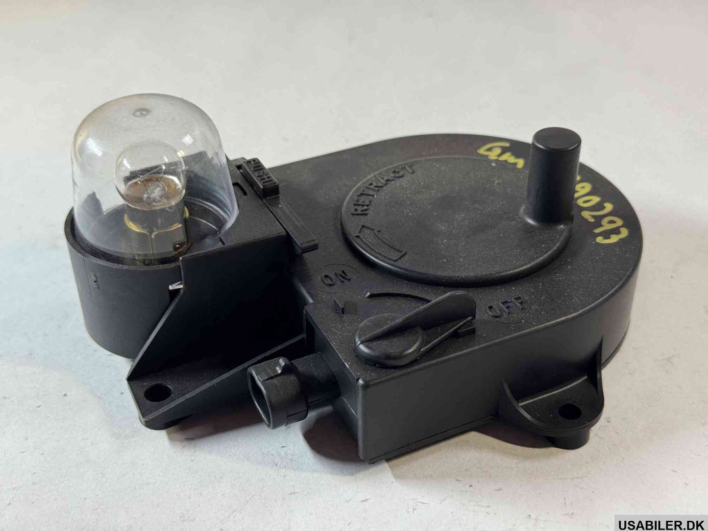 GM 15990293 Lamp Assembly, Underhood