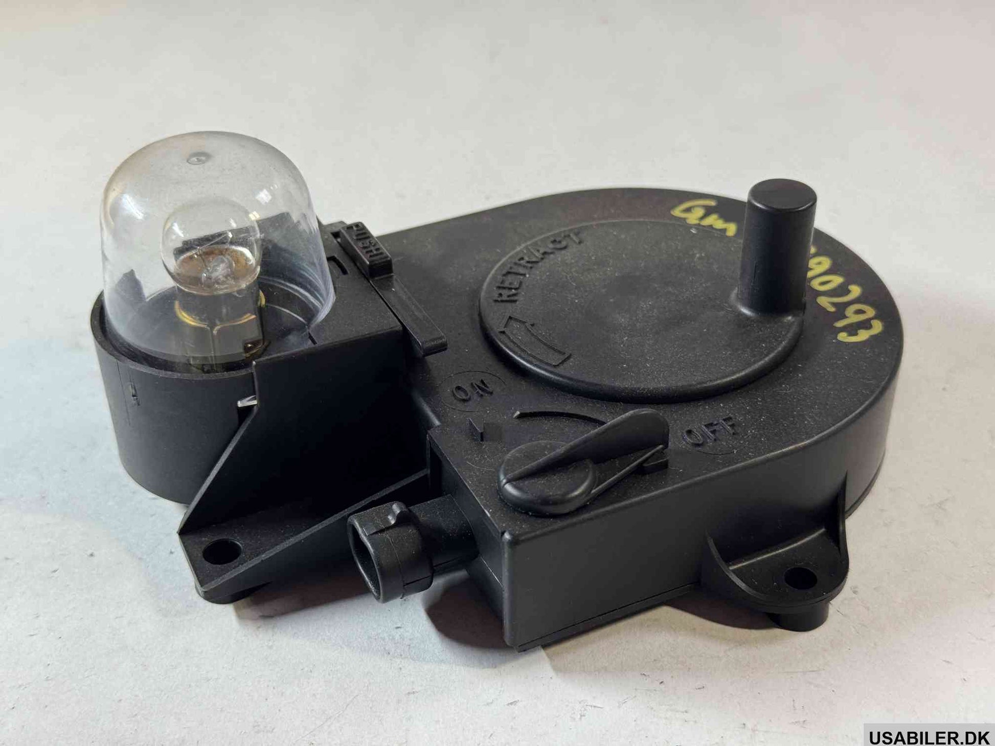 GM 15990293 Lamp Assembly, Underhood