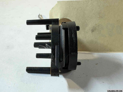 GM 16058038 Valve Assembly, Vacuum