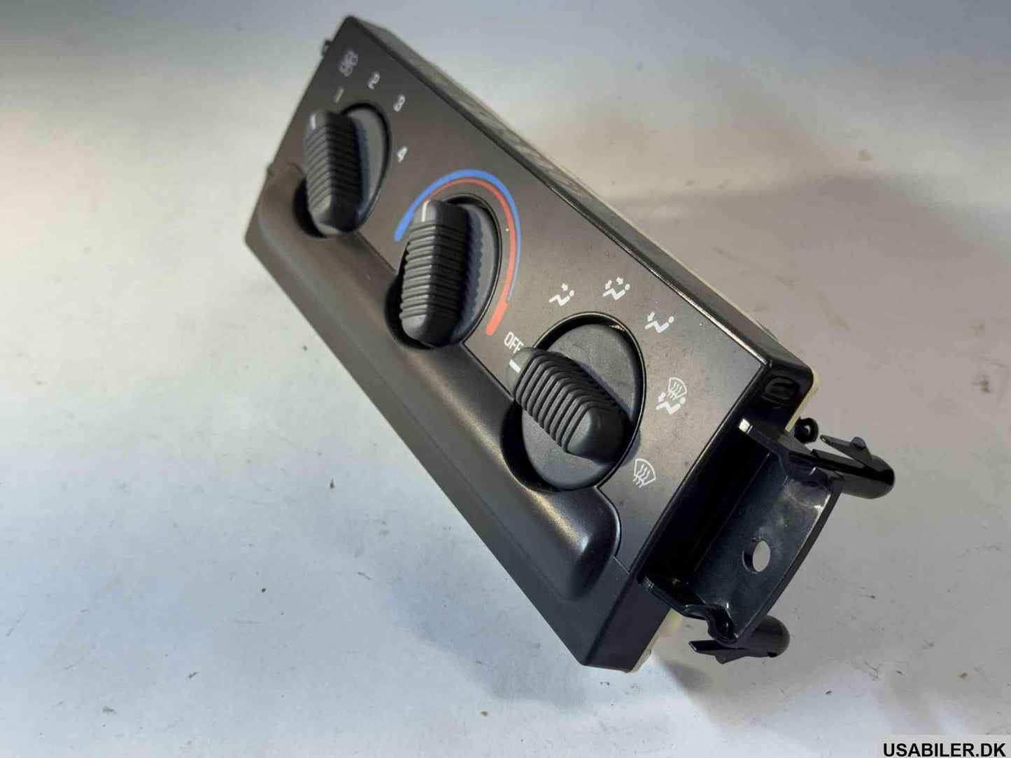 GM 16250555 Control Assembly, Heater