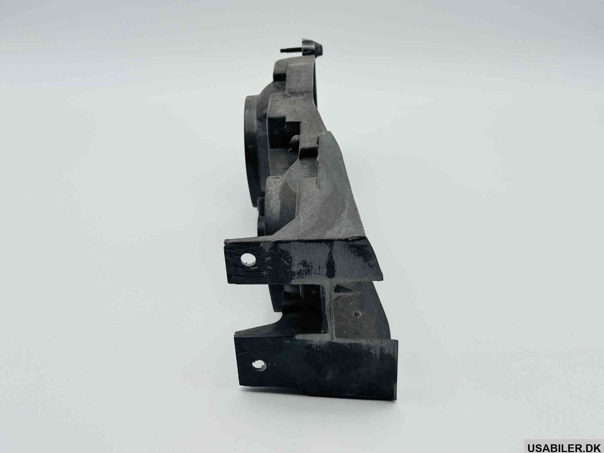 GM 16502426 Mount Headlamp Panel, Right