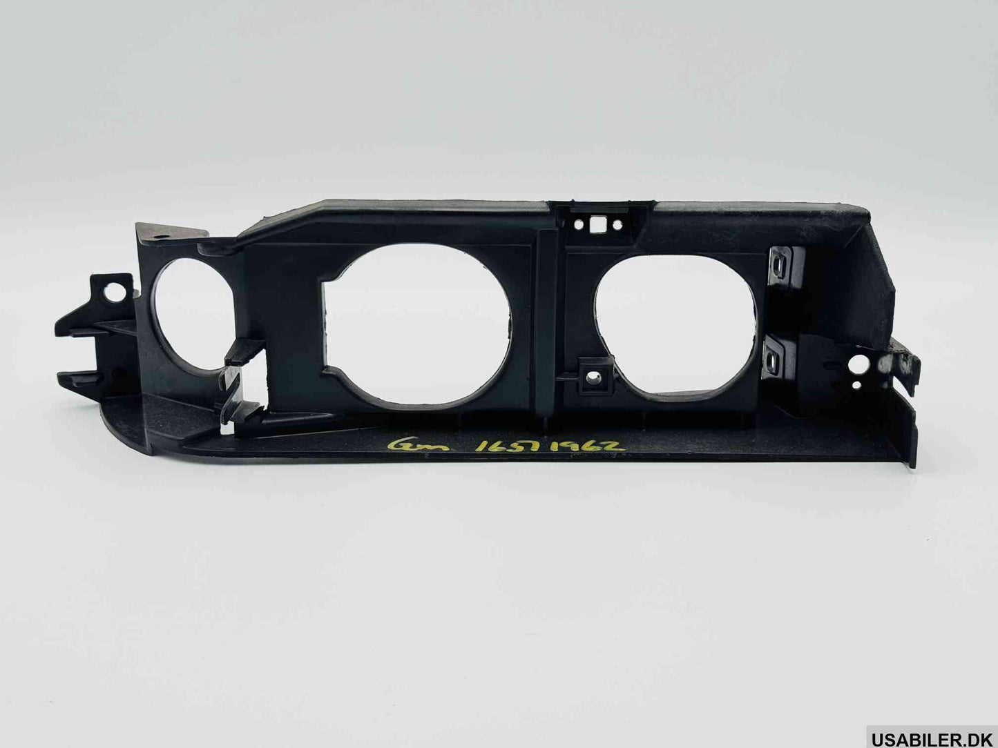 GM 16511962 Bracket Asm,Headlamp Mounting
