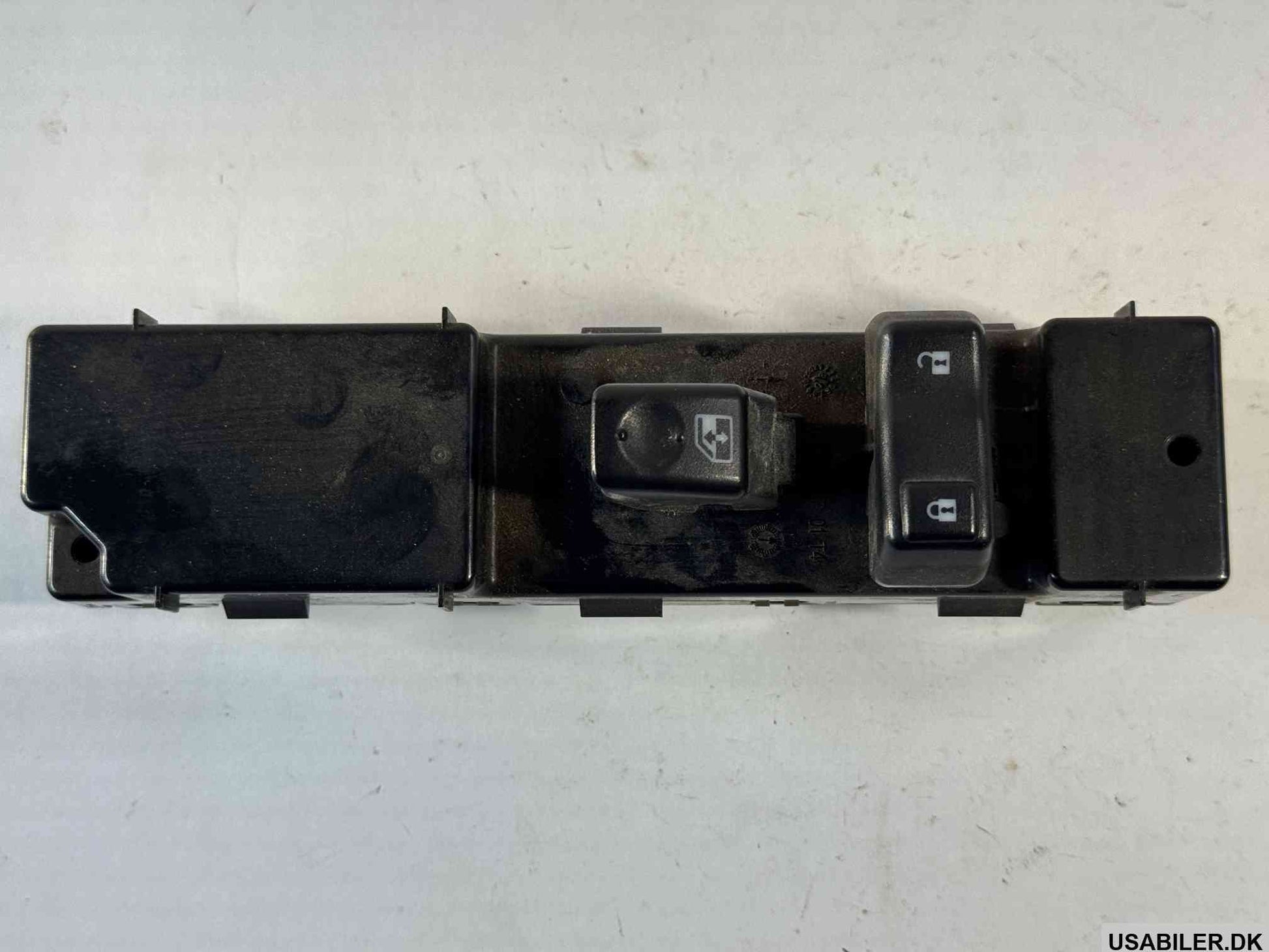 GM 19115820 Window Control Switch Front RH Passenger Side