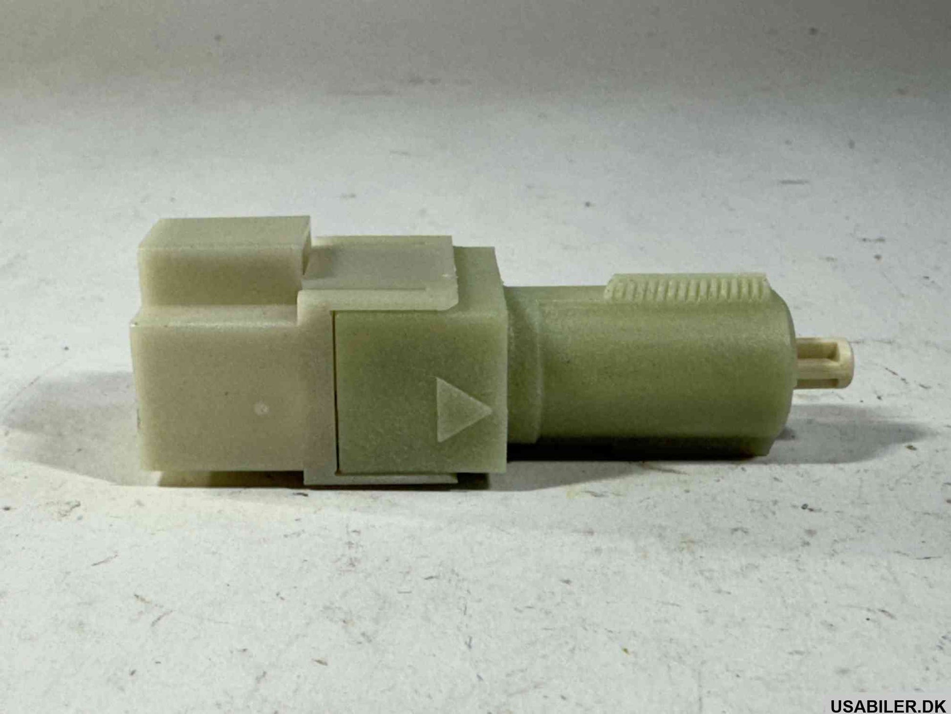 GM 20913529 Switch Assembly, Stop Lamp
