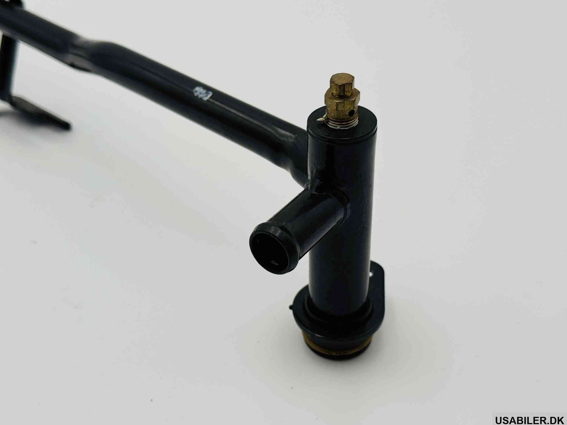GM 24506814 Thermostat Bypass Pipe Assembly