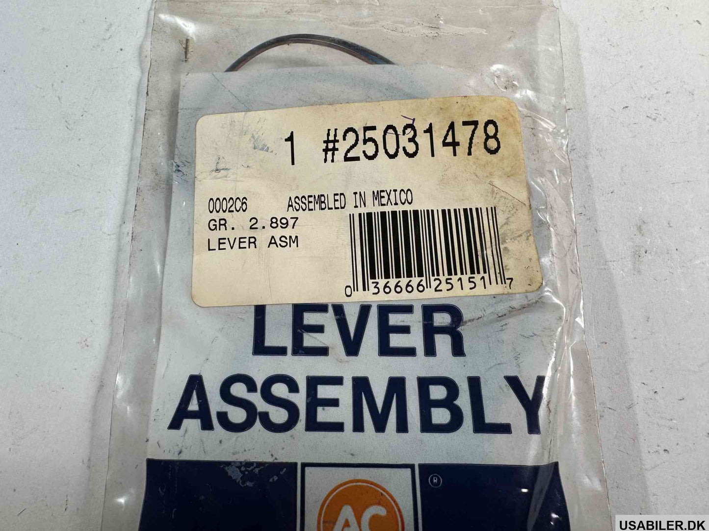 GM 25031478 Lever Assembly, *Black