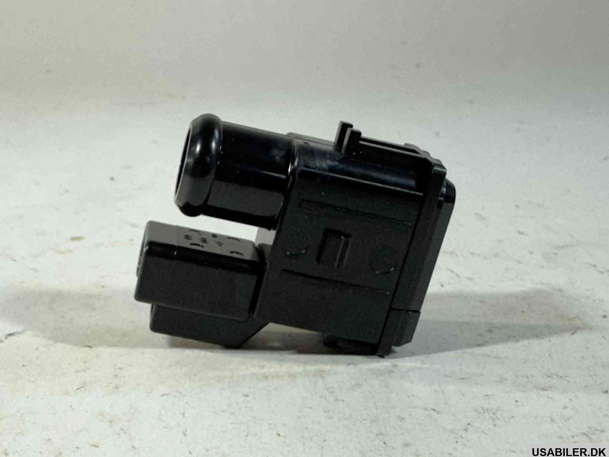 GM 25687484 Sensor,Inside Air Temperature
