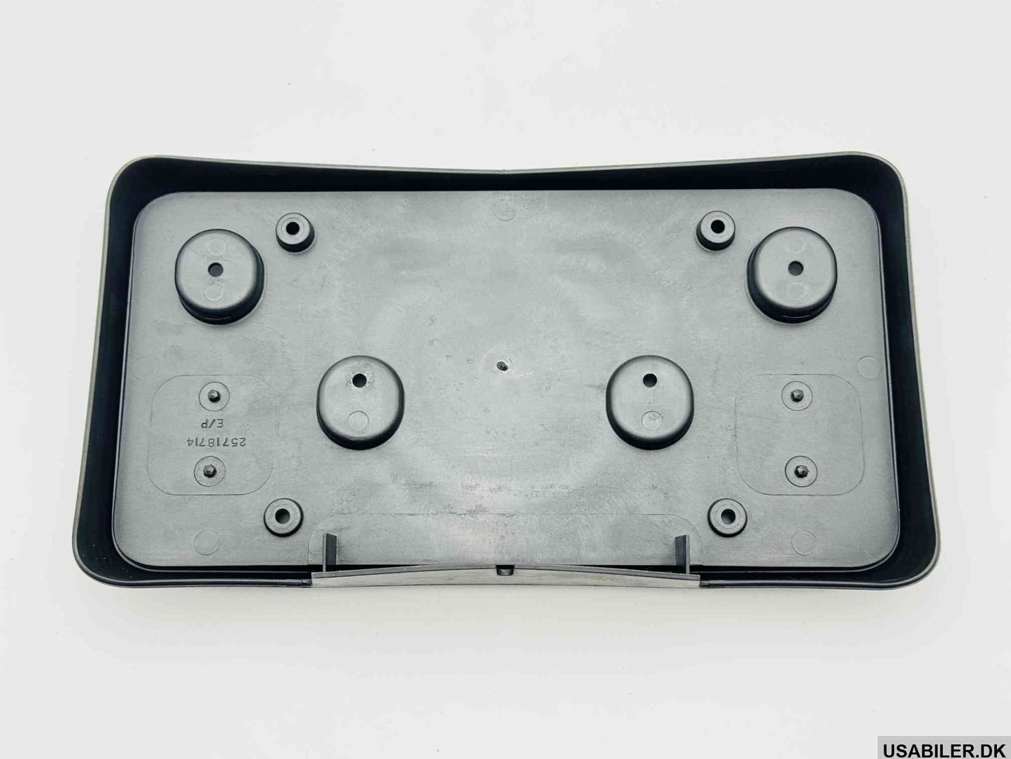 GM 25718714 Bracket, Front License Plate