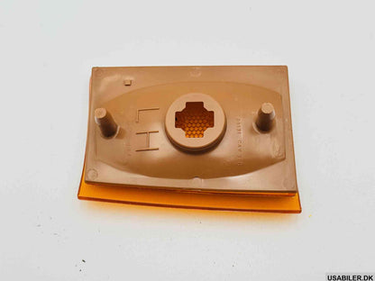 GM 5975195 Side Marker lamp 1988-1993 C/K 1500 2500 3500 Suburban Blazer