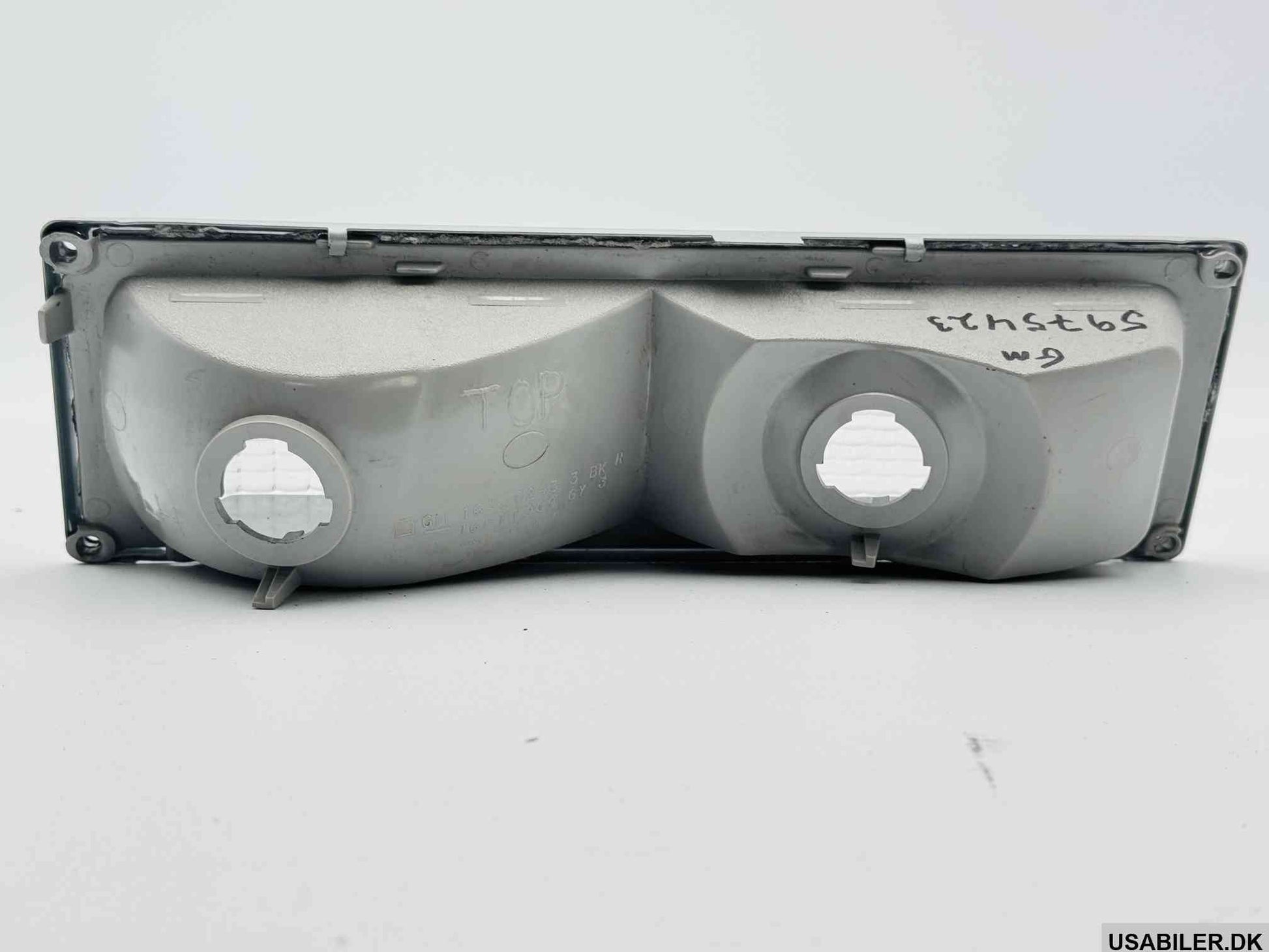 GM 5975423 Parking Lamp, Driver & Passenger Side