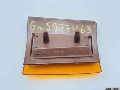 GM 5977463 Front Side Marker - Driver Side