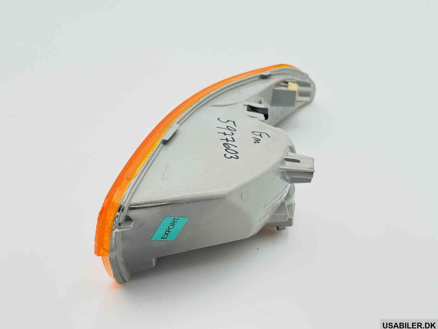 GM 5977603 Front Direct Indicator Lamp