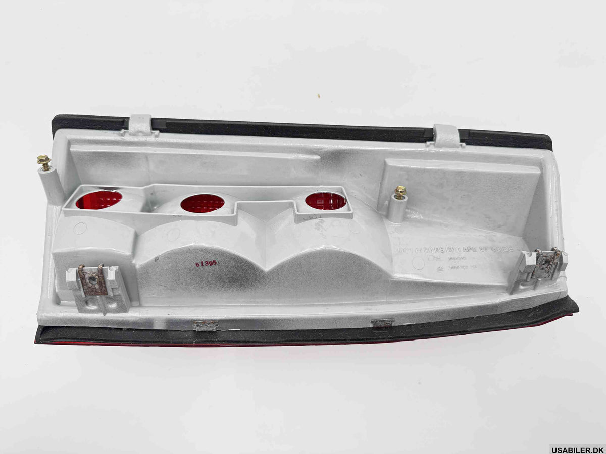 GM 5977870 Tail Lamp