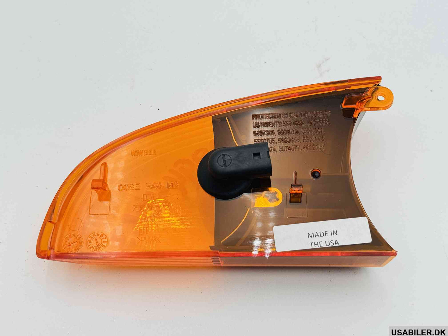 GM 88944063 Lens,Auxiliary Side Front Turn Signal Lamp