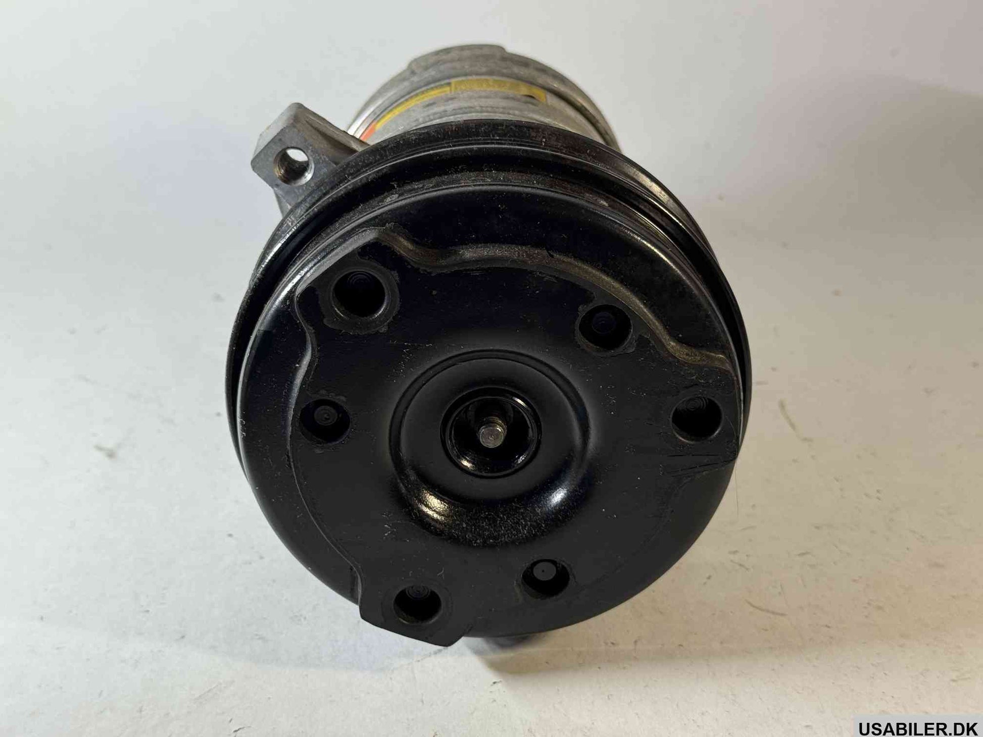 GM 89019216 Air Conditioner Compressor Assembly