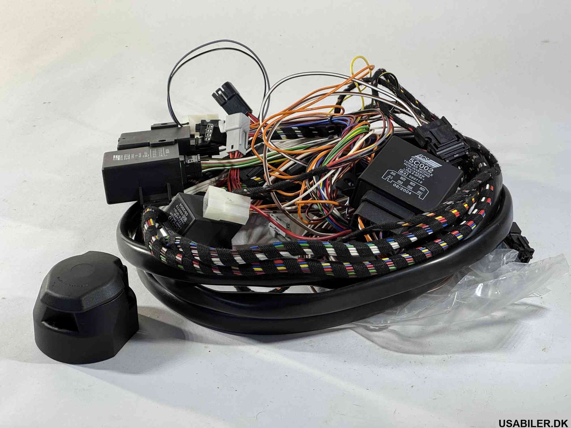 GM 9122795 Cadillac EUROPA Towbar wiring Trailer Hitch kit 13 pin 
