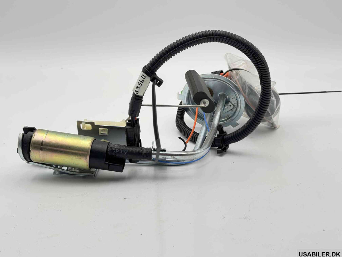 MOPAR 4637003 Fuel Tank Sending Unit