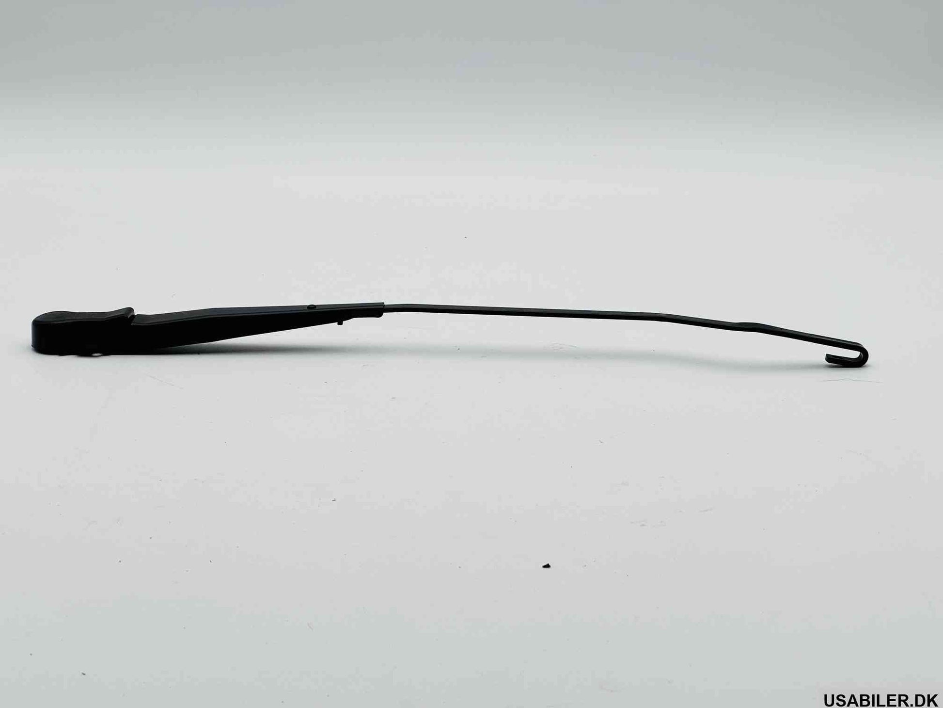 MOPAR 4673040 Passenger Front Windhshield Wiper Arm, Right