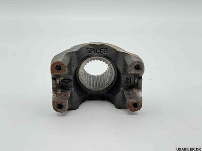 MOPAR 4856345  Axle Yoke