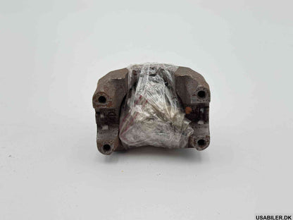 MOPAR 4897025AA Axle Yoke 