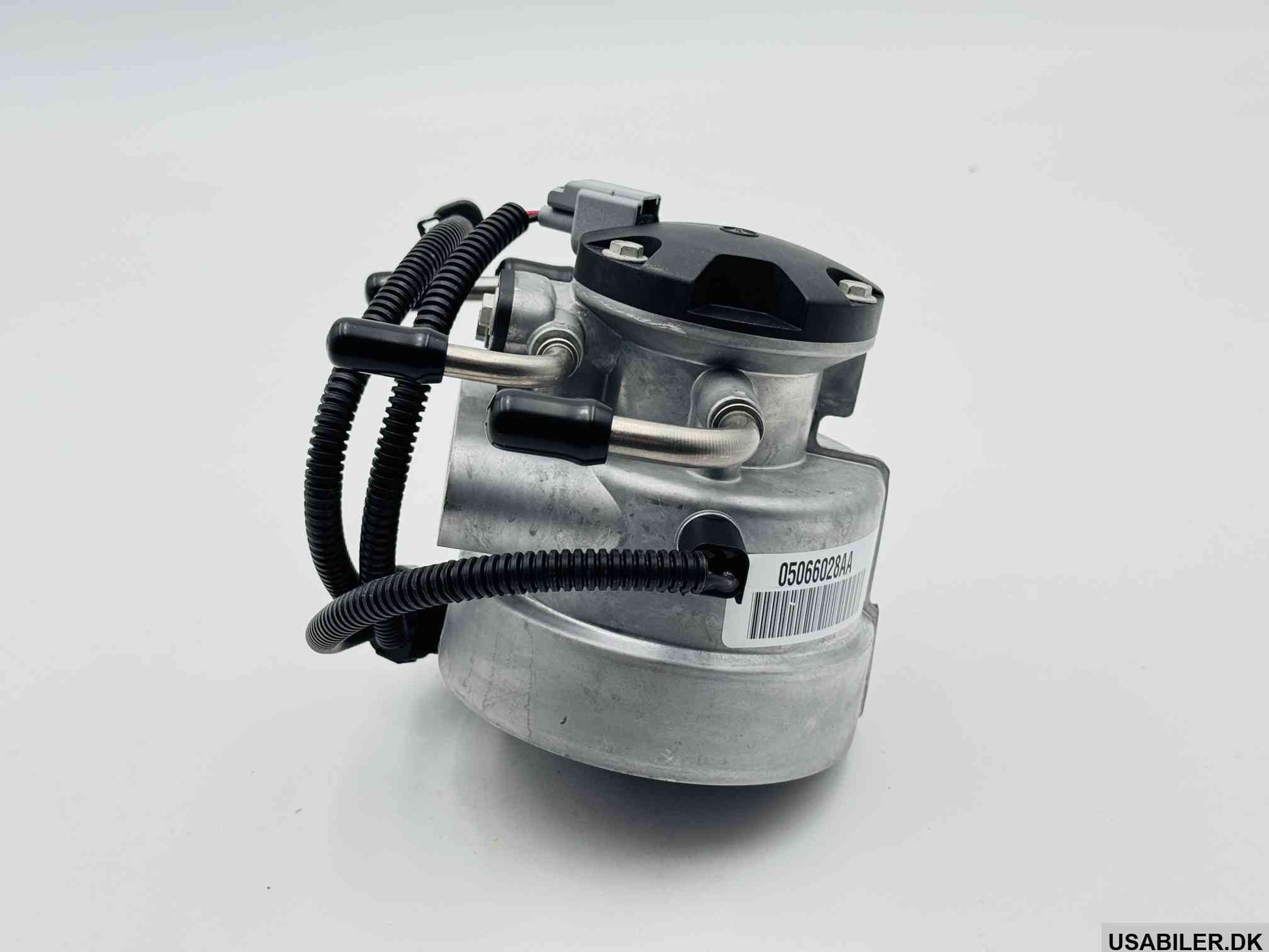 MOPAR 5066028AB Fuel/Water Separator Pump