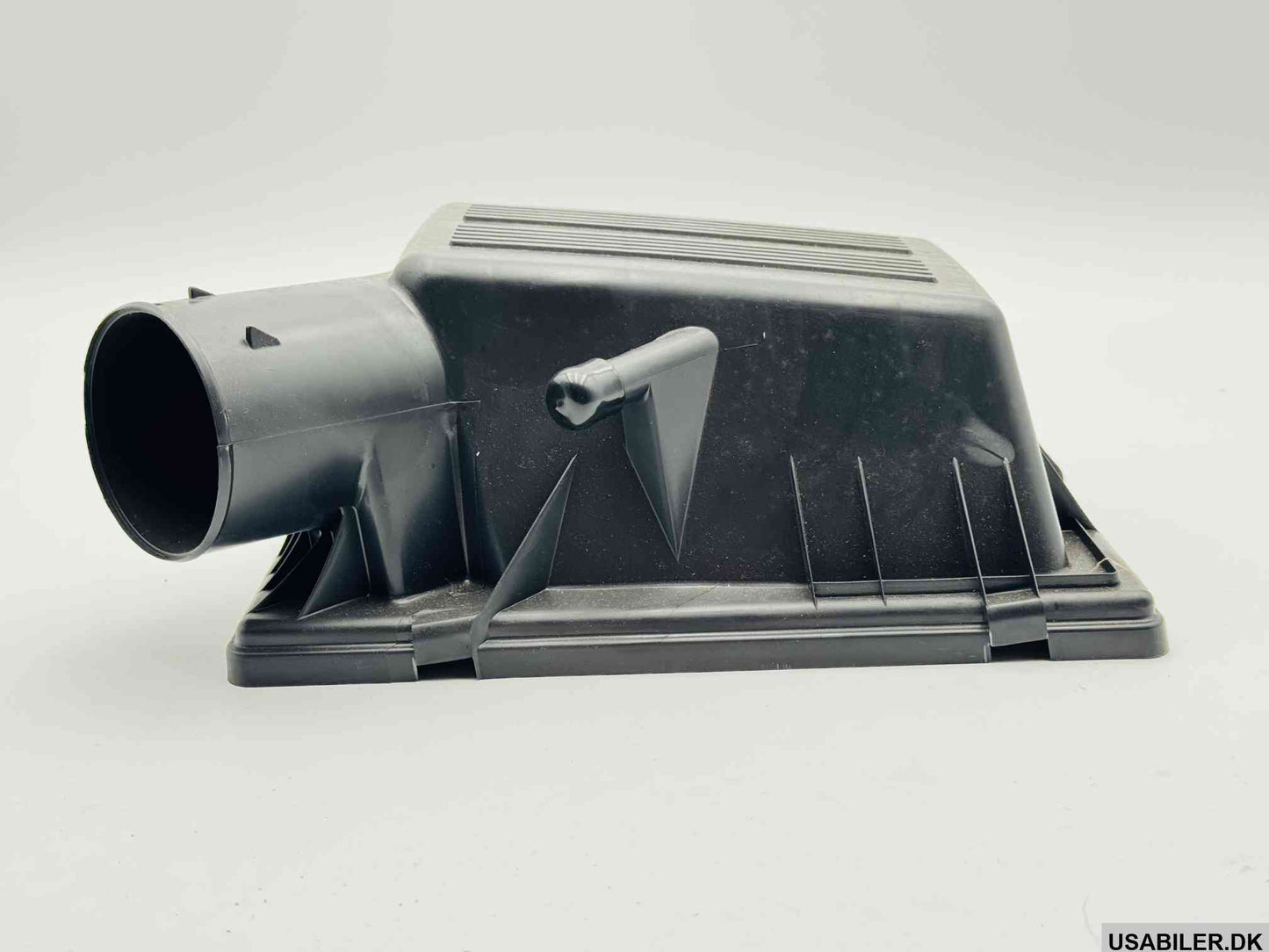 MOPAR 53030178 Air Intake Cleaner Filter Box