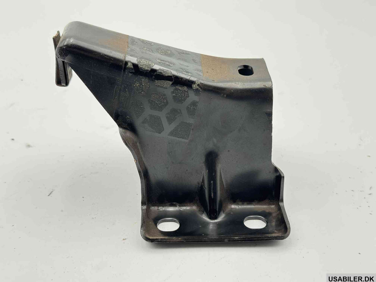 MOPAR 55026265 Rear Bumper Bracket