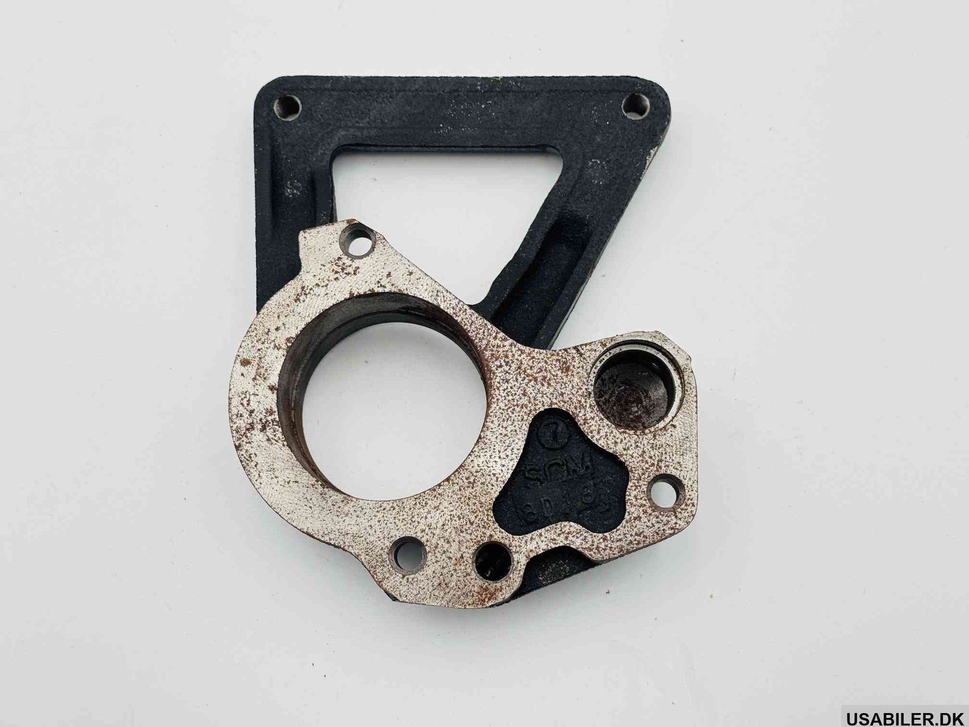 MOPAR Engine Mount Bracket