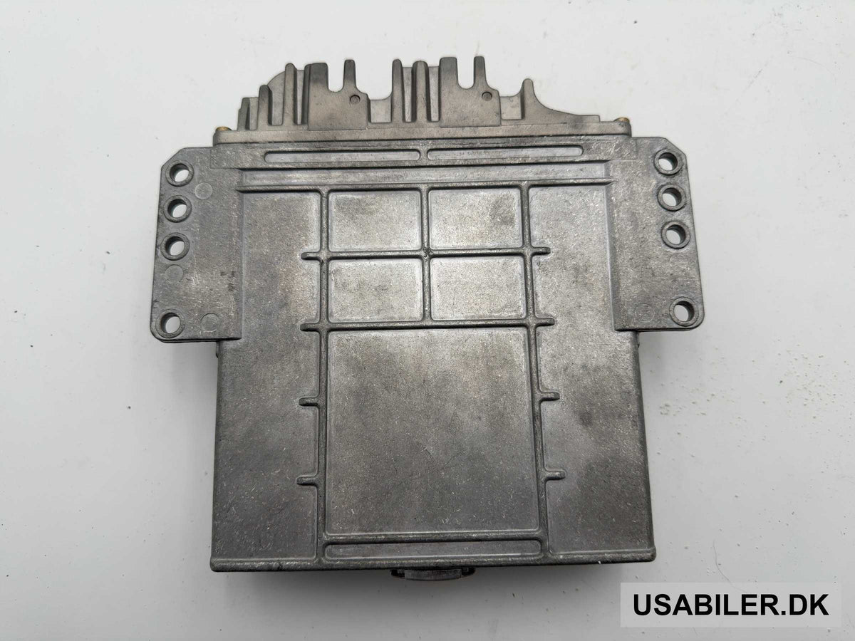 BOSCH P04686757 Engine Control Unit