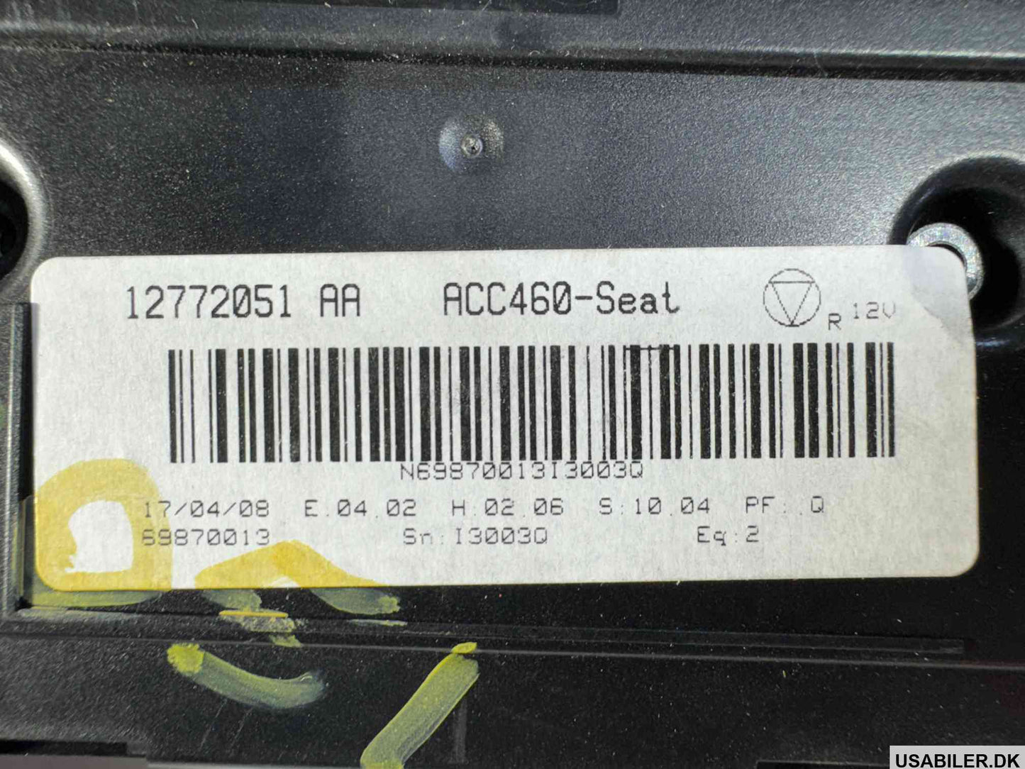 Cadillac BLS Climate Control Panel 12772051AA 28284010