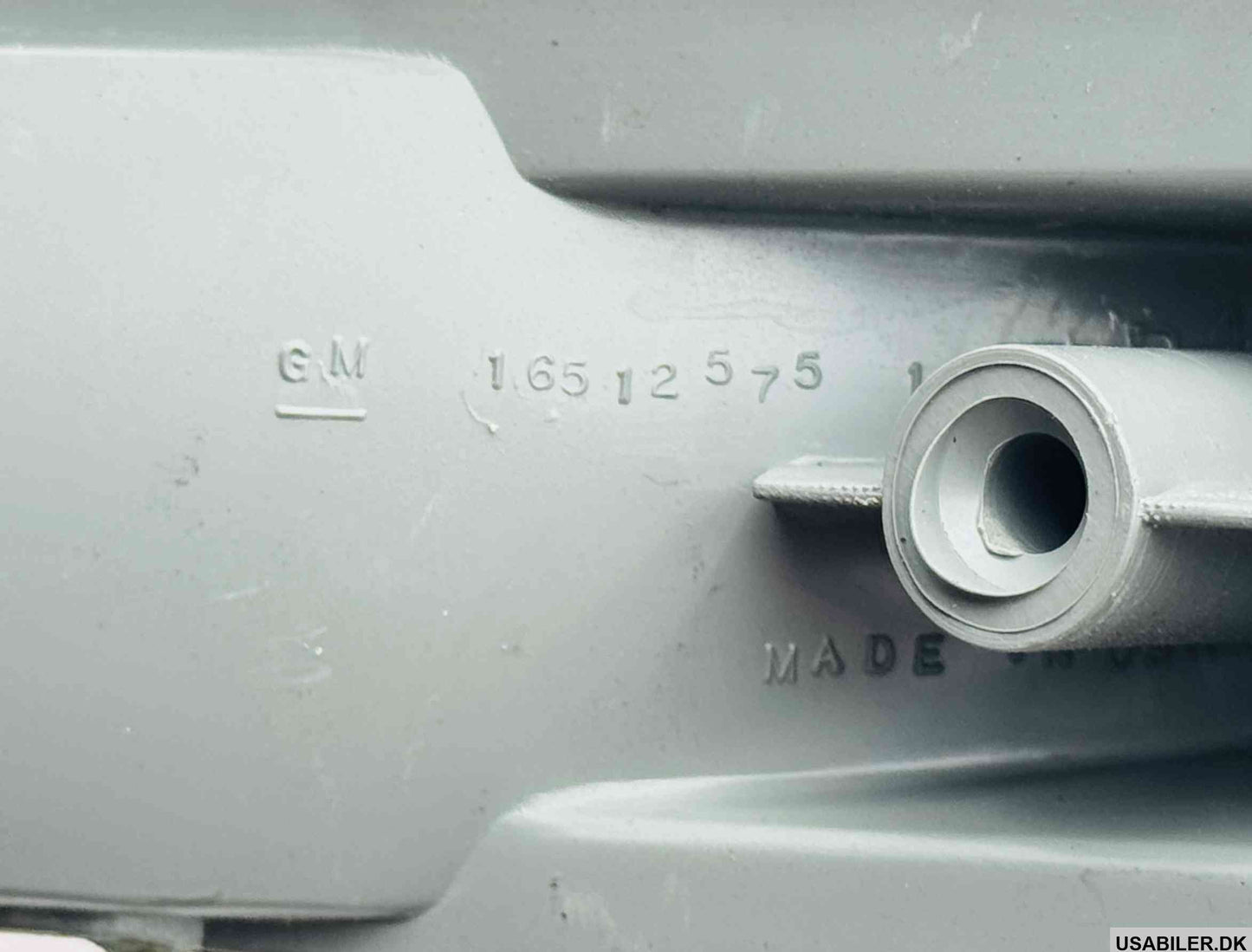 GM16513559 LH Parking light     