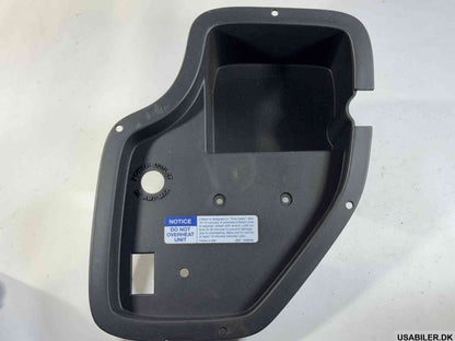 GM 10273338 Cover,Accessory Power Receptacle & Inflator Air Valve Opening