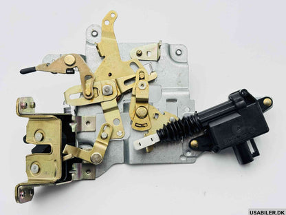 GM 10405416 Rear Side Door Lock Assembly Front(LH)